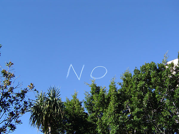 NO in skywriting